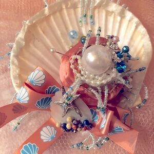 HANDMADE PIN CUSHION